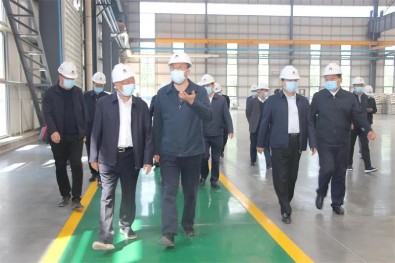 省人大常委會黨組副書記、副主任馬懿帶隊到義瑞新材調(diào)研指導(dǎo)